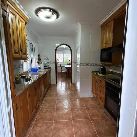 Estupenda Casa Cercana A La Playa Y A La Montana Vut6678as