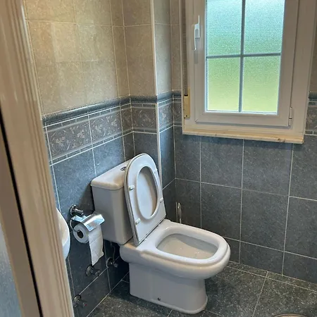 Estupenda Casa Cercana A La Playa Y A La Montana Vut6678as La Caridad